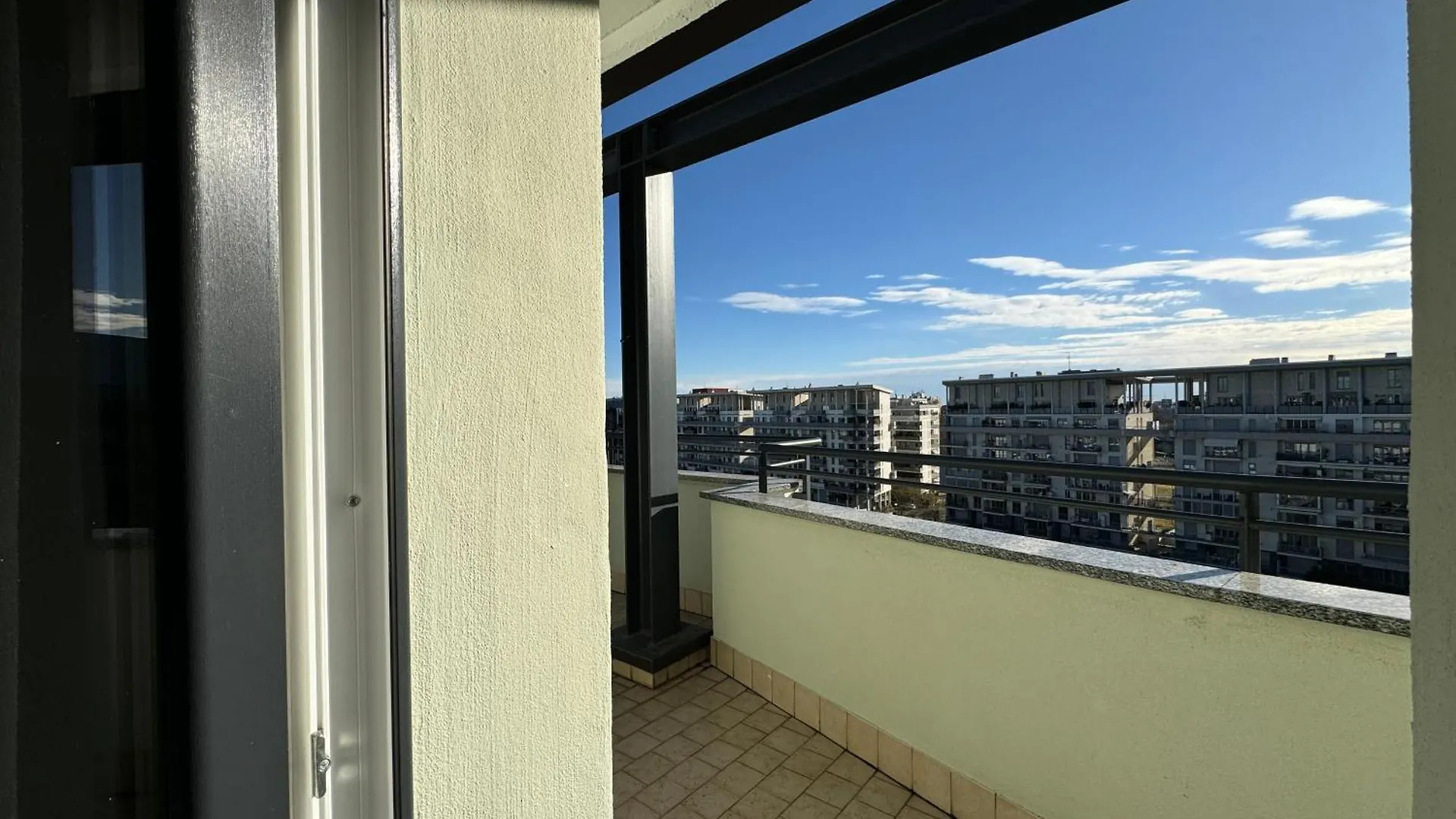 Milano - Attico Con Doppia Terrazzaアパートメント 0*, ミラノ